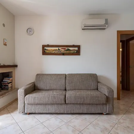 Holiday home Ovaiola